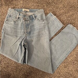 Abercrombie & Fitch Dad High Rise Crossover Jean